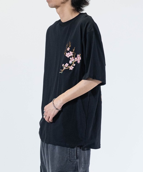 JOHN'S CLOSET（ジョンズクローゼット） tシャツ 「13」和柄刺繍 BIGT