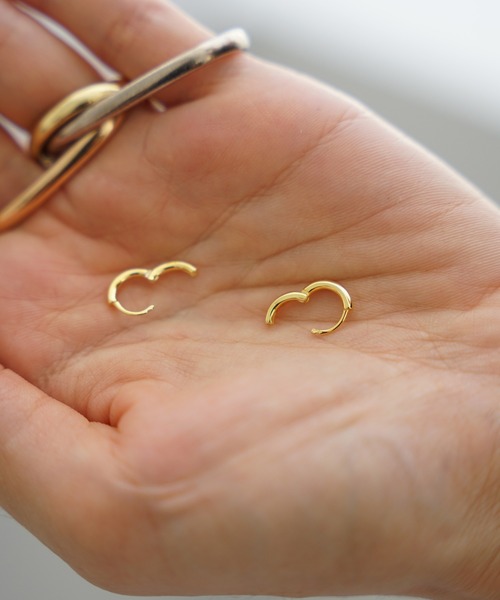 シンプルでおしゃれ Hoop Earrings フープ ピアス DROP HOOP PIERCE（全2色） – VALEGIO