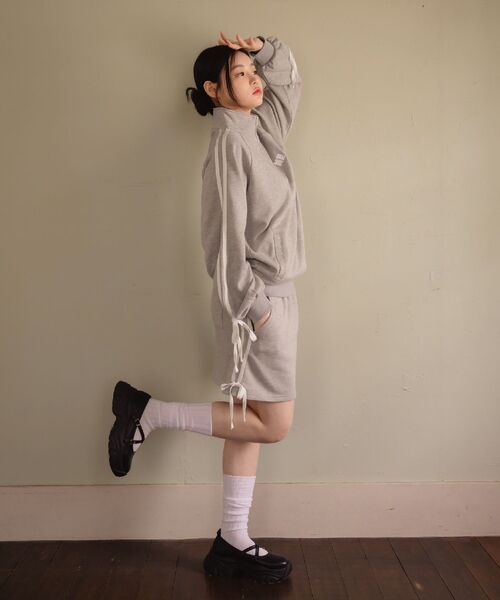 【rai.さん専用】オリジナルス スウェットレディースM グラフィックスウェットトップス – Darich