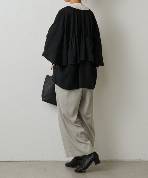 【新品】BEARDSLEY 後ろフリル羽織 ジャケット　ブルゾン　今季 BEARDSLEY ブルゾン アウター 後ろフリル羽織 レディース