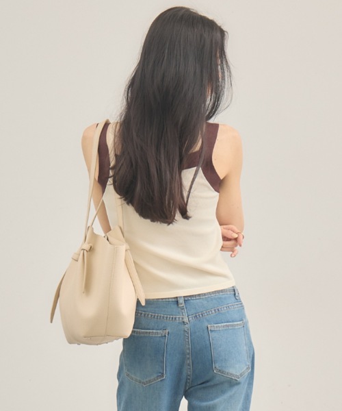 lululemon☆ポーチ付き・トップハンドルバッグ フェイクレザー アクセサリー 【ルルレモン公式｜lululemon Japan】 - 撥水性