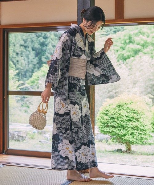 涼しげな花柄の浴衣 　2セット 即日発送】ブルーホワイトフラワー柄浴衣【浴衣3点セット 浴衣