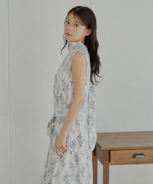 Chico ワンピース 「SALON by Chico」アメスリロングフラワー