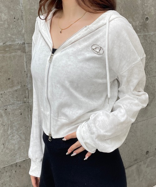 Roger&Raw（ロジャーアンドロウ） パーカー プレート付ショート丈ラメ