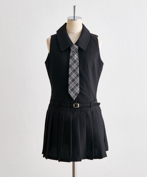 OLIVE des OLIVE（オリーブデオリーブ） ワンピース ノースリーブ