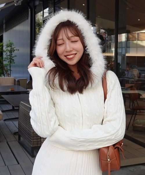 rienda（リエンダ） カーディガン フードフェイクファーケーブルニット