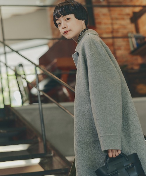 human woman（ヒューマンウーマン） ステンカラーコート コート
