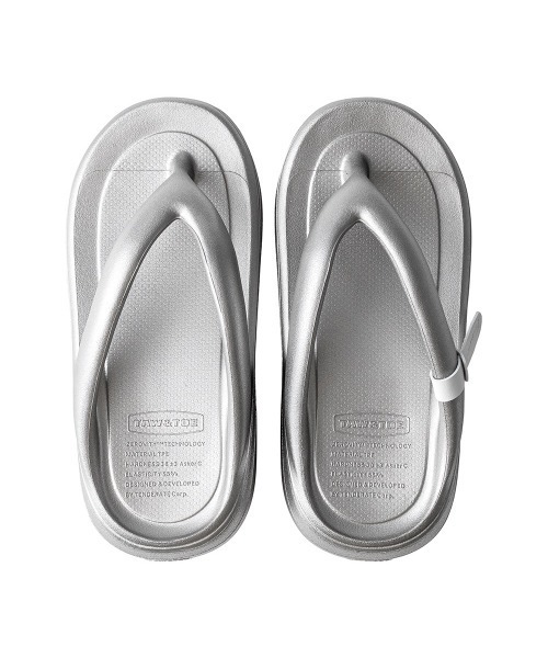「TAW&TOE」 ビーチサンダル X-SMALL シルバー レディース_画像3