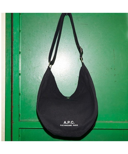 A.P.C.（アーペーセー） ショルダーバッグ BESACE JOURNAL メンズ