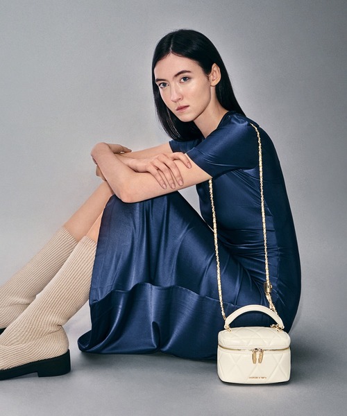 Charles&Keithチャールズ&キースArwenツイードクリームラスト1点 CHARLES ＆ KEITH（チャールズ&キース） ショルダーバッグ バッグ