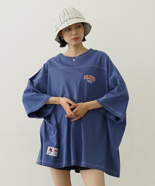 tシャツ MILKFED.×CHAMPION COLLEGE LOGO BIG FOOTBALL TEE レディース メンズ Champion tシャツ MILKFED.×CHAMPION COLLEGE LOGO BIG FOOTBALL