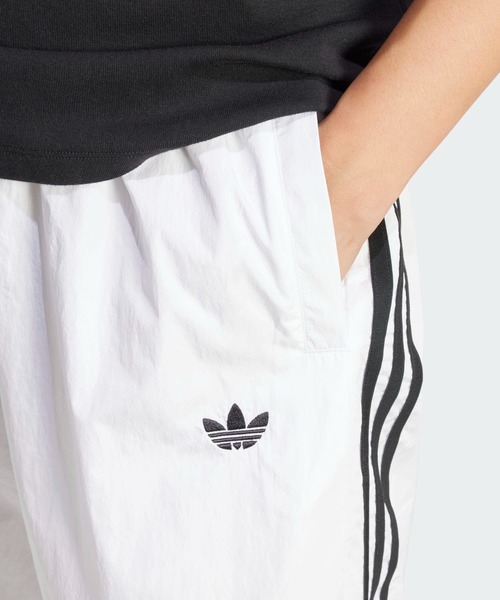 adidas パンツ アディカラー チームガイスト オーバーサイズ