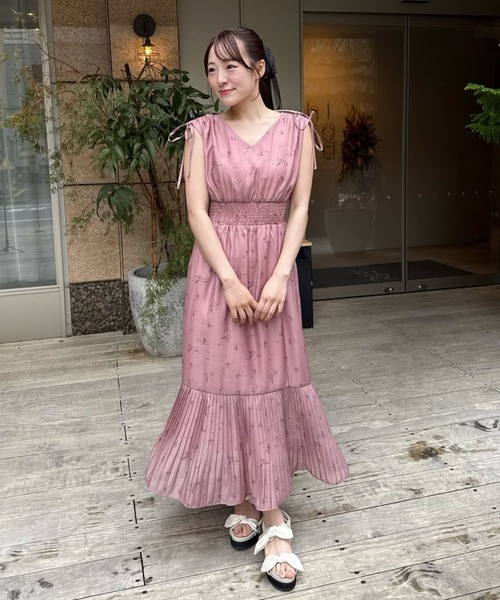 31 Sons de mode ワンピース 花柄プリントプリーツワンピース