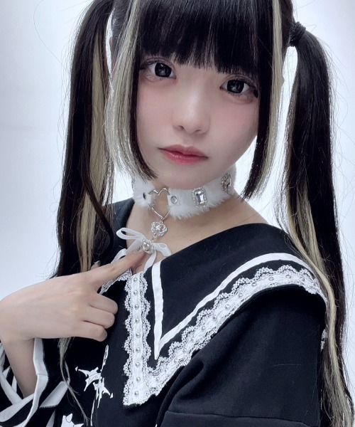 NOVESSEL チョーカー 「AOSPACE」ハートビジューファーチョーカー