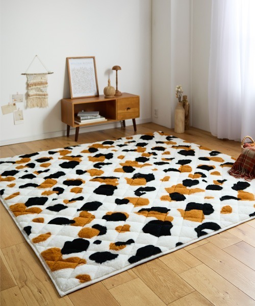 ラグ ラグマット まるで猫！のような洗えるモフモフキルトラグ｜130