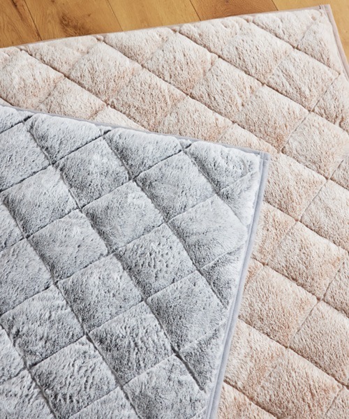 ラグ ラグマット まるで猫！のような洗えるモフモフキルトラグ｜130