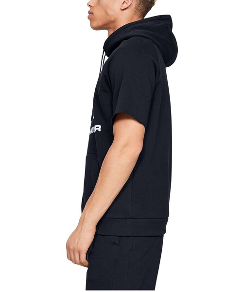 UNDER ARMOUR（アンダーアーマー） プルオーバーパーカー MD ブラック