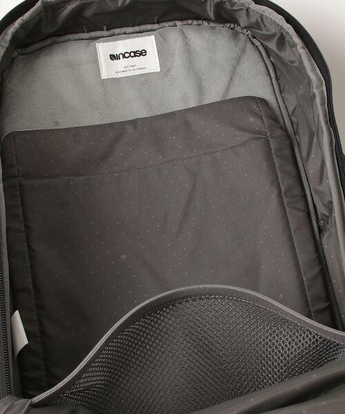 「incase」 リュック ONE SIZE ブラック メンズ_画像4