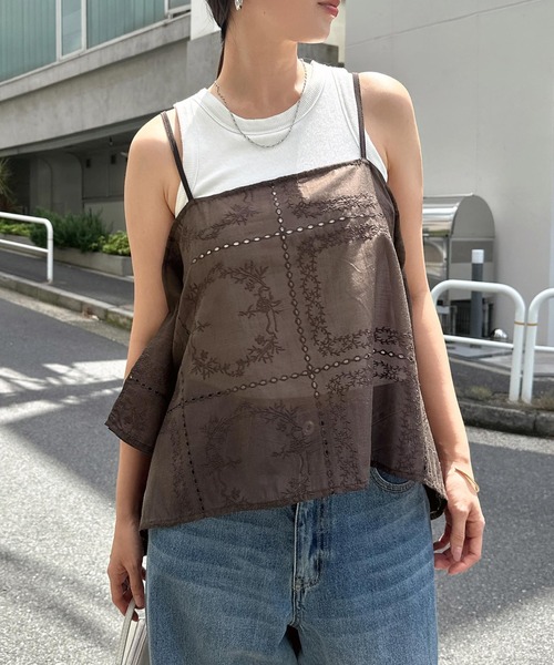 andme（アンドミー） キャミソール 「新色追加」パッチワーク風刺繍