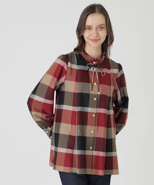 BLUE LABEL CRESTBRIDGE（ブルーレーベルクレストブリッジ） ブラウス