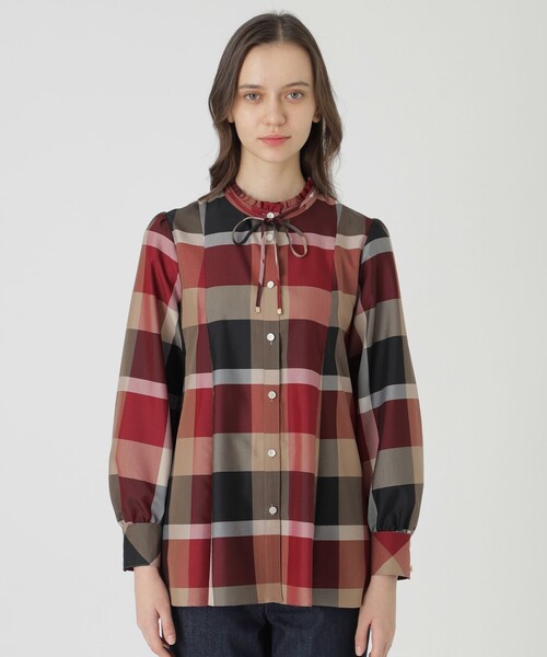 BLUE LABEL CRESTBRIDGE（ブルーレーベルクレストブリッジ） ブラウス