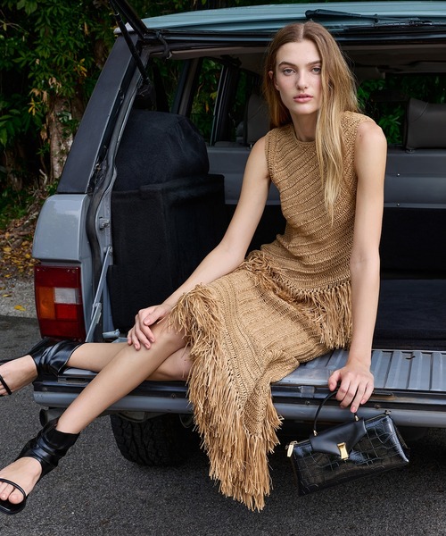 リリベット クロックエフェクト イロンゲイティッド トップハンドルバッグ CHARLES ＆ KEITH（チャールズ&キース） ハンドバッグ Lilibet