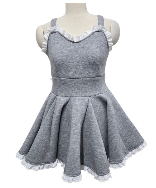 1/31まで出品　Lillilly ノースリーブグレーリボンミニワンピース lilLilly（リルリリー） ワンピース バックリボンダイバーワンピース