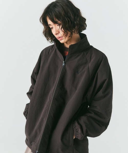 FRED PERRY（フレッドペリー） ブルゾン アウター 別注 ナイロン
