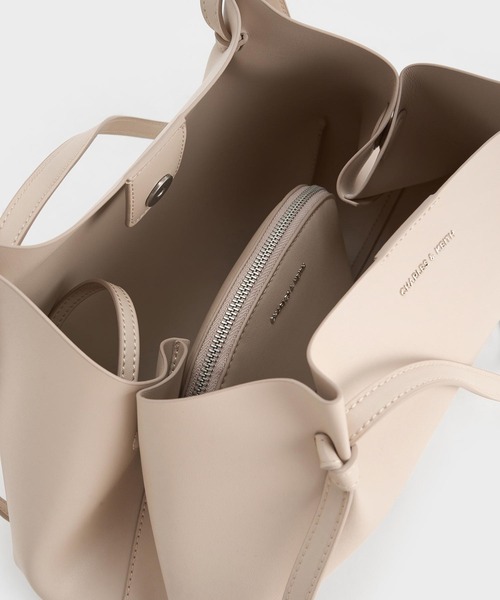 CHARLES ＆ KEITH（チャールズ&キース） トートバッグ Calla カルラ