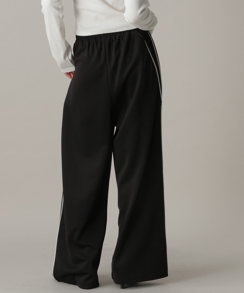 FOREVER21 パンツ 「2024FW」ラインワイドジャージパンツ