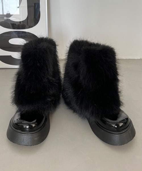 LADY LIKE（レディライク） ブーツ フェイクファー付きエナメルブーツ