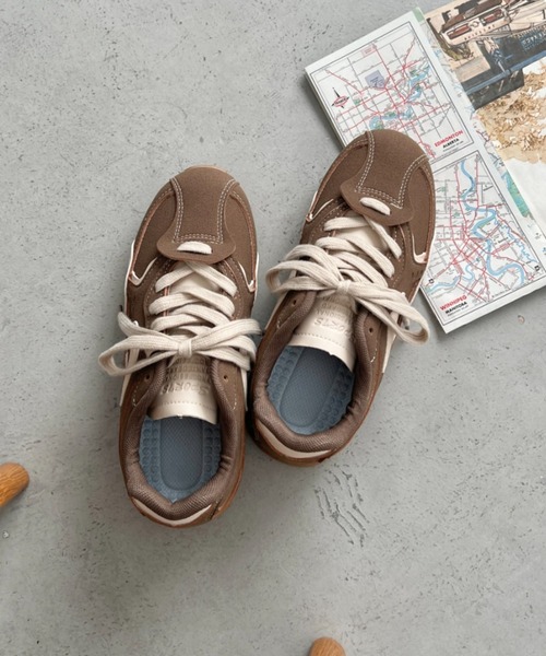 SOLLON.（ソルロン） スニーカー バイカラーフラットソールスニーカー