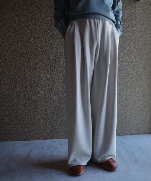 Toironier（トワロニエ） ワイドパンツ スウェットパンツ ジャージ