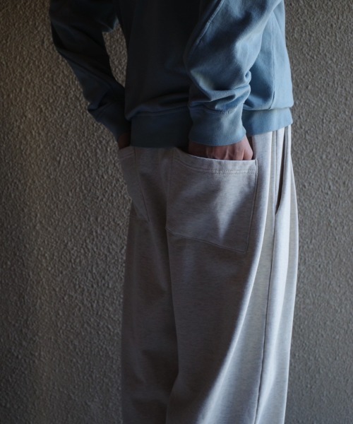 Toironier（トワロニエ） ワイドパンツ スウェットパンツ ジャージ