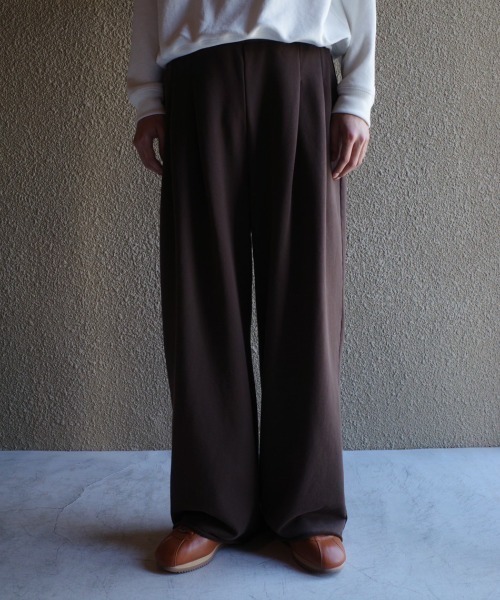 Toironier（トワロニエ） ワイドパンツ スウェットパンツ ジャージ