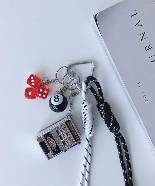 ハンドメイド♡キーホルダー Amazon.co.jp: [INFUNLY] 6セット マクラメキーホルダーキット