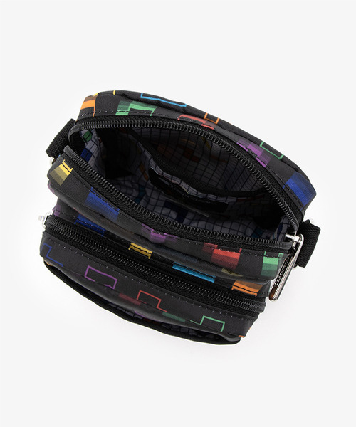 LeSportsac（レスポートサック） スマホショルダー ショルダーバッグ