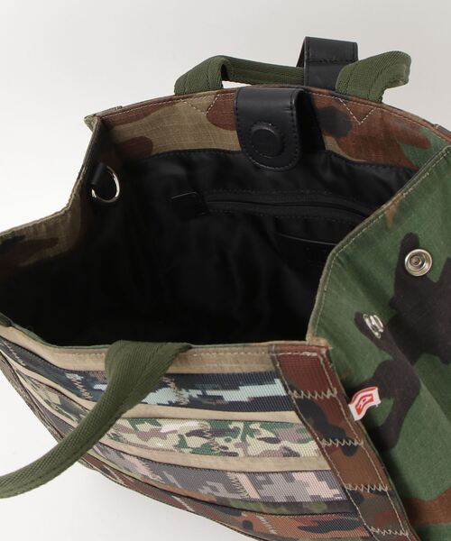 【未使用級】DIESEL FRYDA ナイロン ミニ ハンドバッグ カーキ 未使用級】DIESEL FRYDA ナイロン ミニ ハンドバッグ カーキ