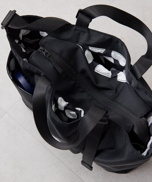 完売品/美品【イアパピヨネ】ナイロン ショルダーバッグ2wayトートバッグ 黒 最終特価品 【ear PAPILLONNER/イアパピヨネ】 ショルダーバッグ
