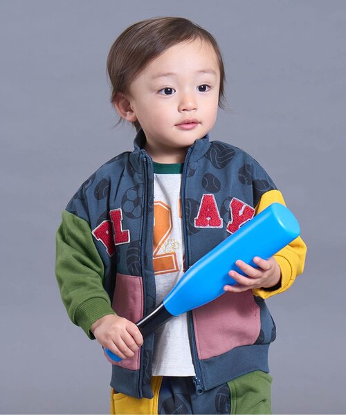 BIT'Z(ビッツ) ブルゾン アウター ワッペン付き色んなボール総柄 BIT'Z(ビッツ) ブルゾン アウター ワッペン付き色んなボール総柄