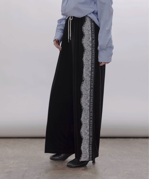 Eimee Law（エイミーロウ） パンツ アシメサイドレースベロアパンツ