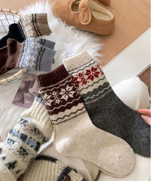 靴下 「 ammy. / エイミードット 」 保暖 ウール ノルディック柄