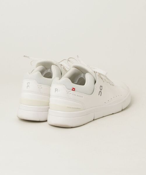 「On」 ローカットスニーカー 25.5cm ホワイト メンズ_画像2