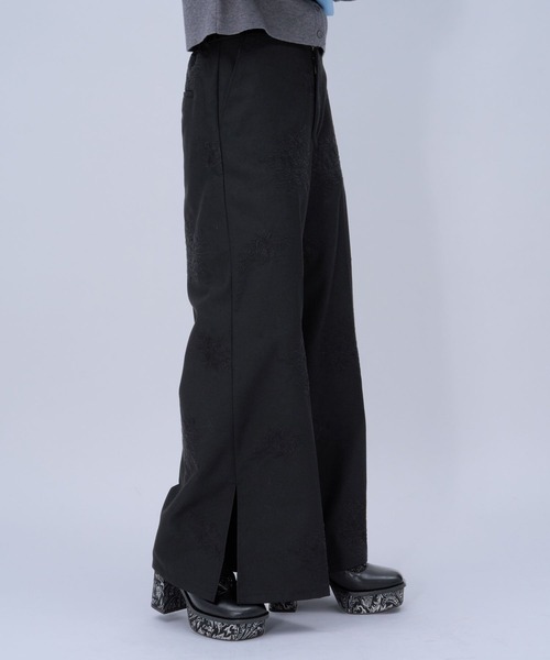 HARE（ハレ） パンツ Flowerシシュウワイドパンツ(HARE) レディース