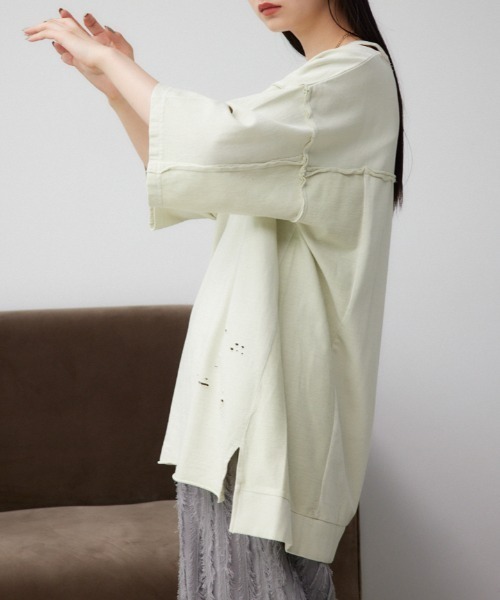 AZUL BY MOUSSY（アズールバイマウジー） tシャツ ダメージウラケ