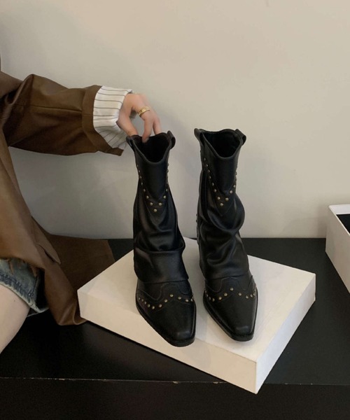 lilful ブーツ スタッズアクセント ウエスタンショートブーツ