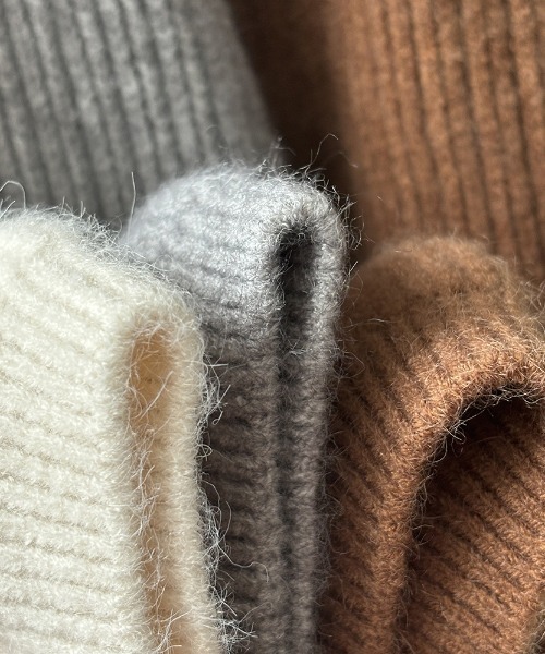 Alum' カーディガン アシンメトリーボタンディテールリブニット