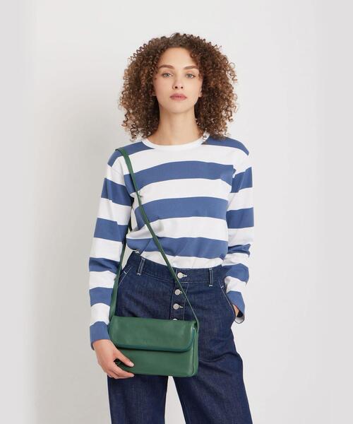 アニエスベー　ラムレザーボディバッグ agnes b. アニエスベー ボディバッグ ラムレザー ブラック レディース