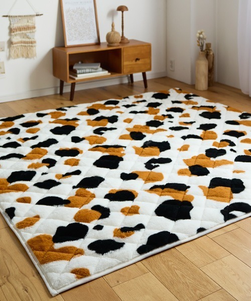 ラグ ラグマット まるで猫！のような洗えるモフモフキルトラグ｜185