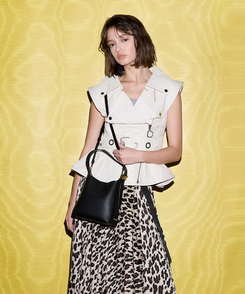 CHARLES ＆ KEITH（チャールズ&キース） ショルダーバッグ バッグ Edna